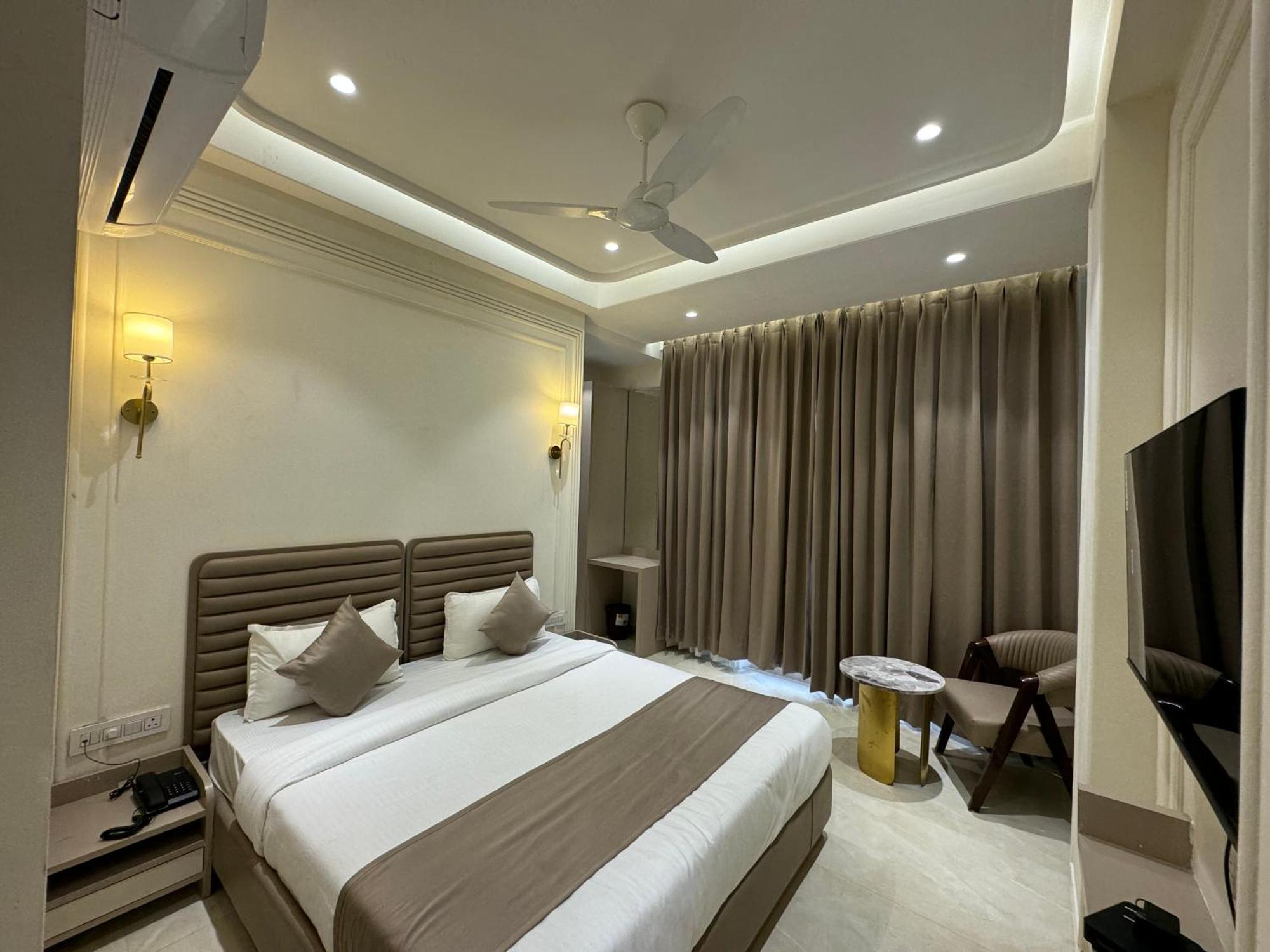 Hotel Fortune Inn Бхопал Экстерьер фото